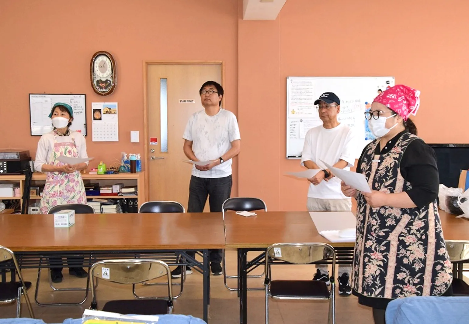 ひとり親支援プログラム　鶏丼ブリーフィング